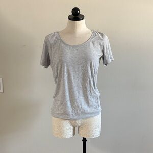Old Navy Light Gray Women's Short Sleeve Tee